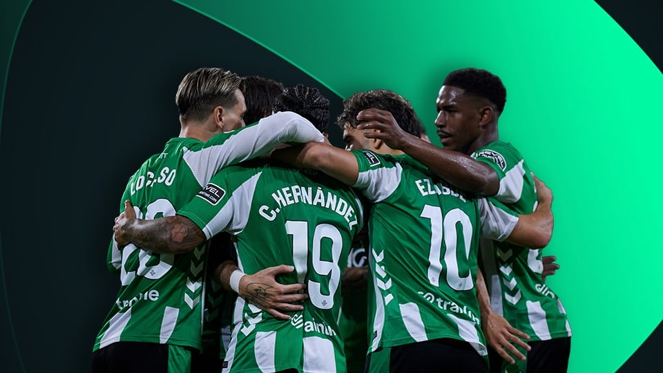 Jugadores del Real Betis celebrando un gol