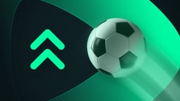 Balón de fútbol sobre logo de Speedybet