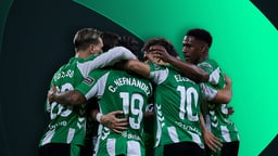 Jugadores del Real Betis celebrando un gol